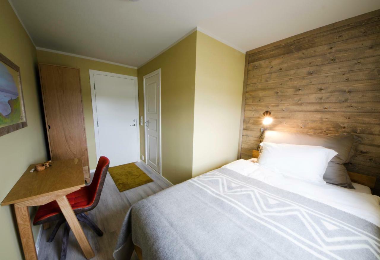 8 Seasons Hotel Varangerbotn Bagian luar foto